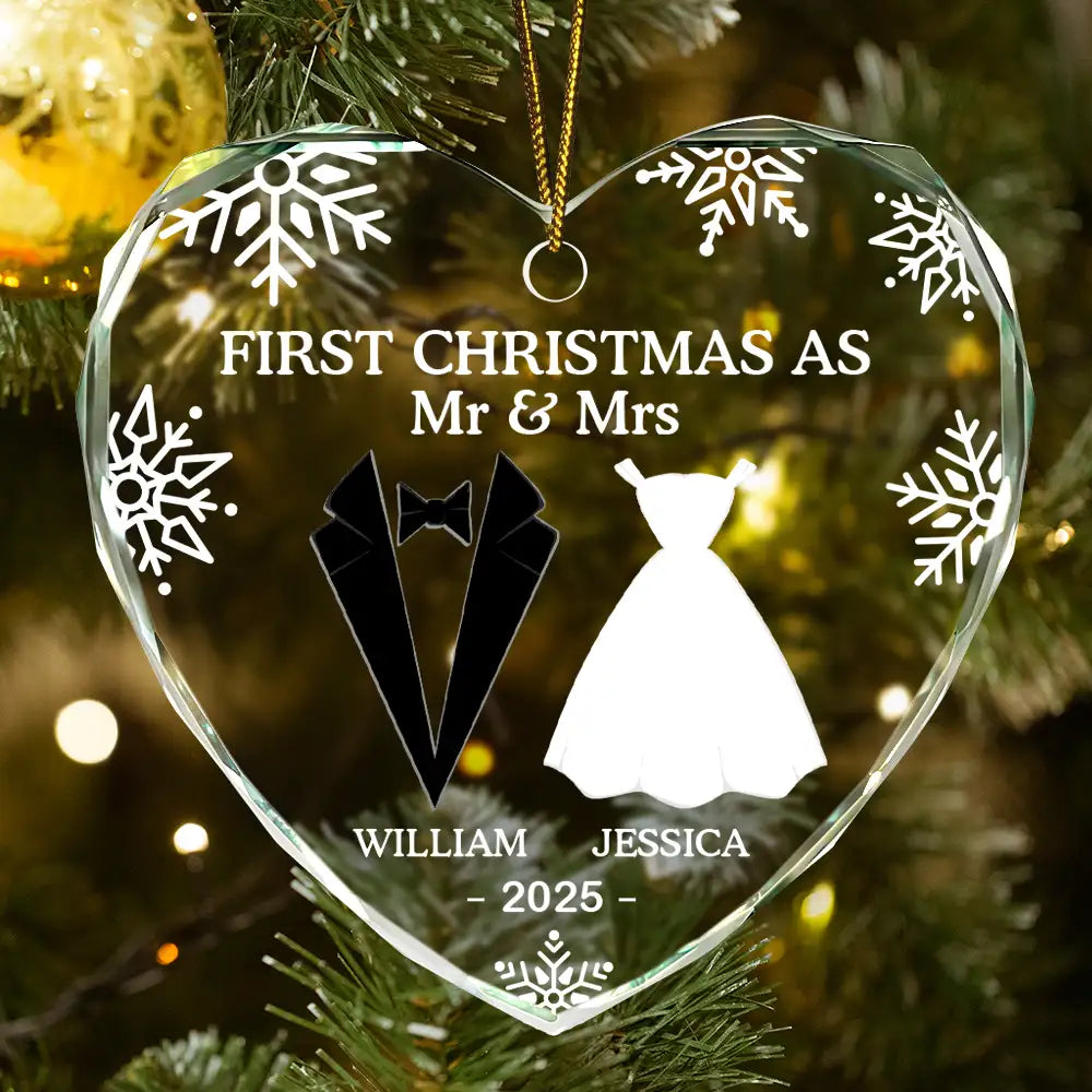 First Christmas As Married Couples - Personalized Heart Shaped Glass Ornament